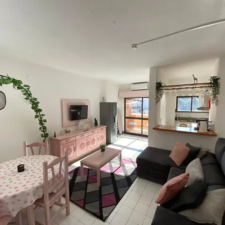 アパート The Concierge - Pool Choromar