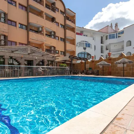 شقة The Concierge - Pool Choromar