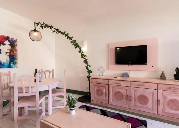 Apartment The Concierge - Pool Choromar *